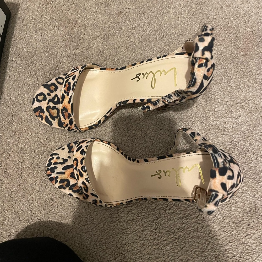 Leopard print heels from Lulu’s - Picture 2 of 4